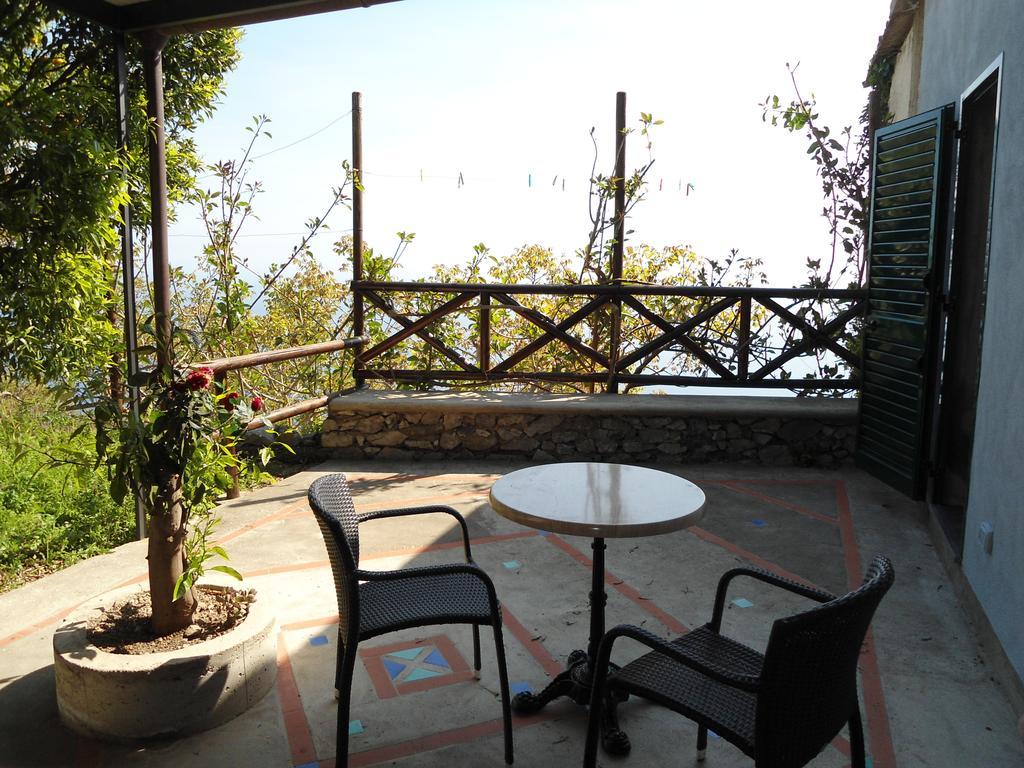 Bed and Breakfast Le Ghiande à Positano Extérieur photo